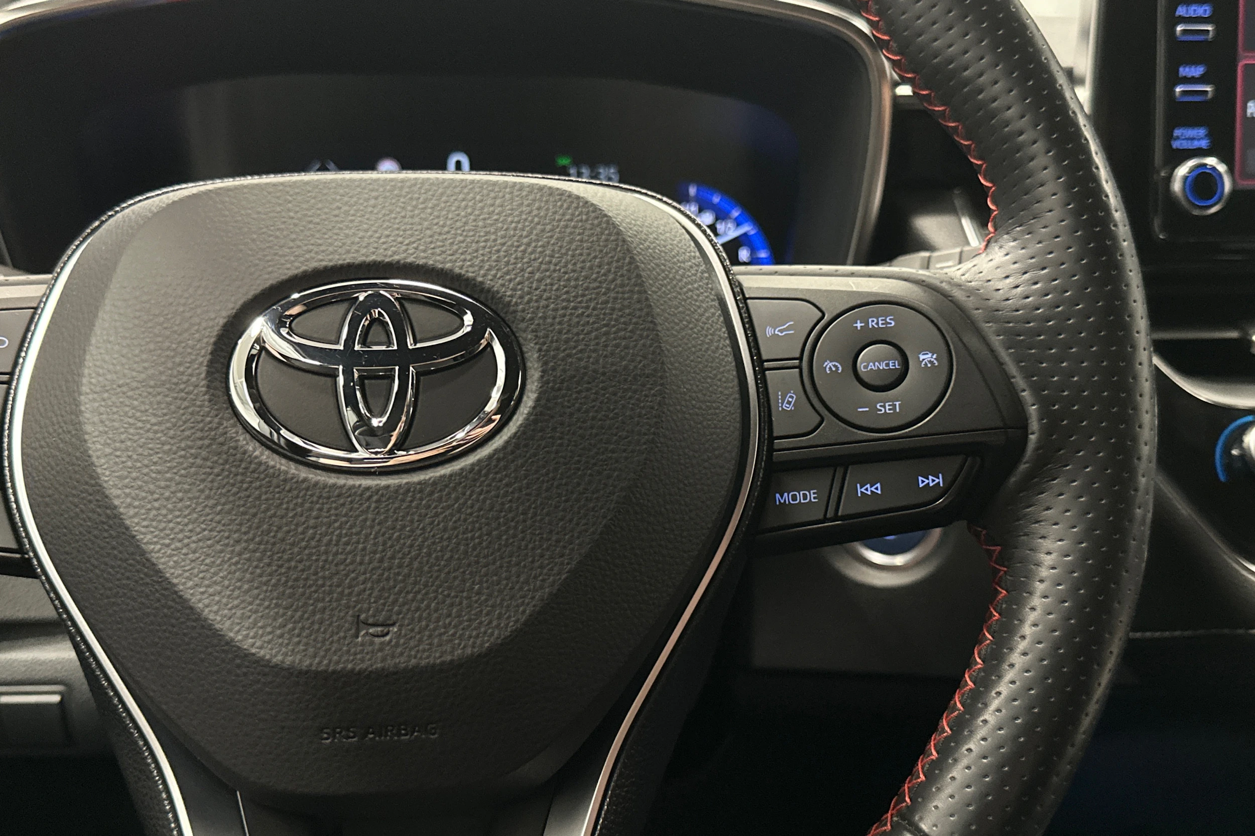 hopea Toyota Corolla 2021 kuva 12.