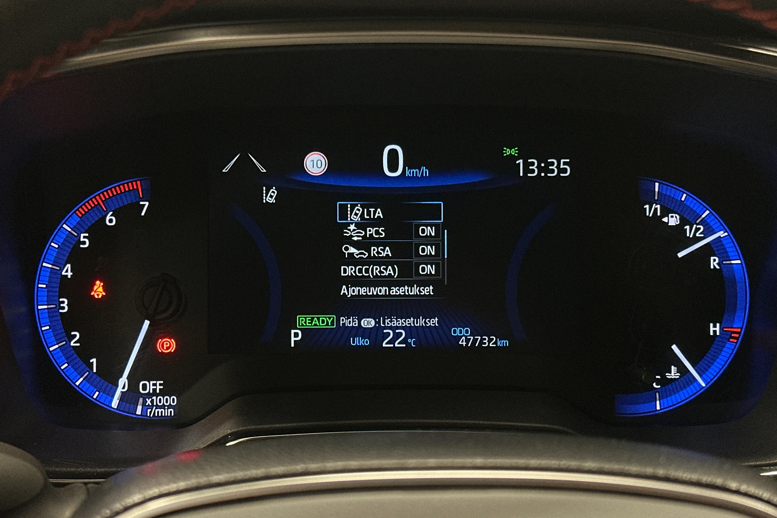 hopea Toyota Corolla 2021 kuva 13.