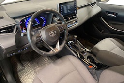 musta Toyota Corolla 2021 kuva 3.