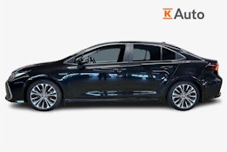 musta Toyota Corolla 2021 kuva 6.