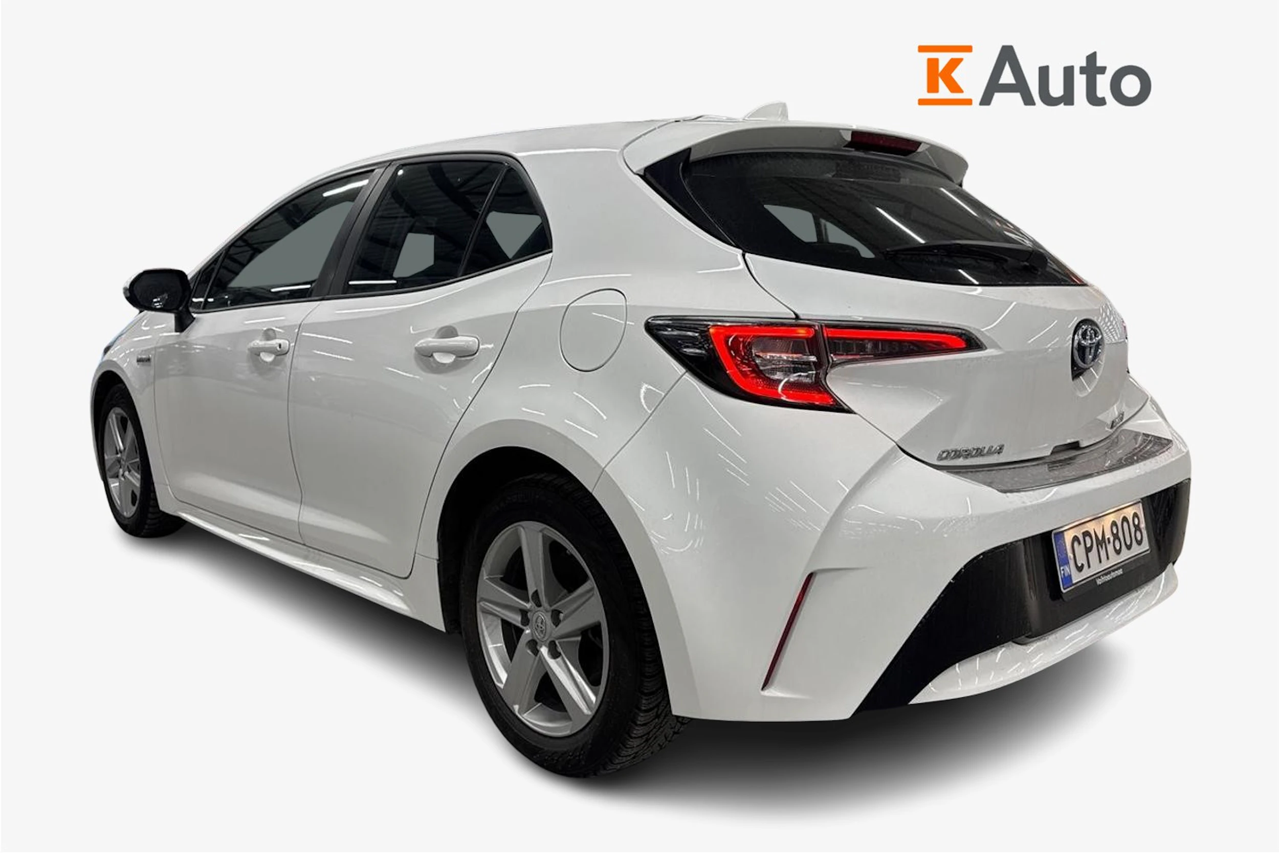 valkoinen Toyota Corolla 2021 kuva 2.