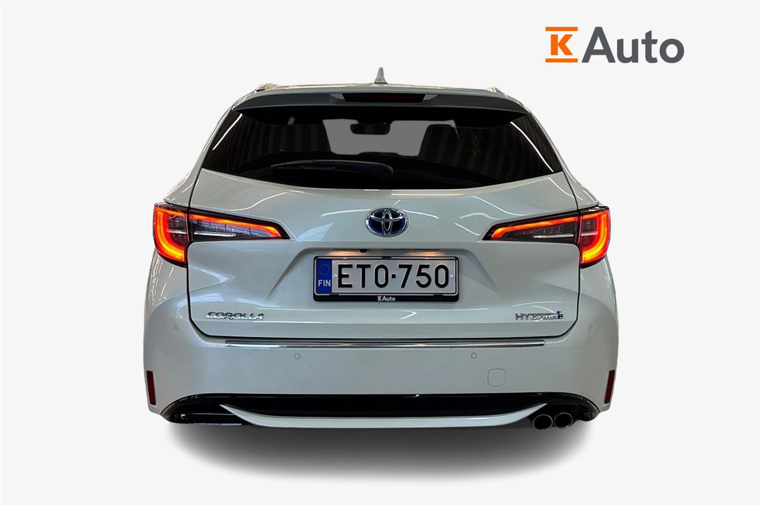 valkoinen Toyota Corolla 2021 kuva 3.