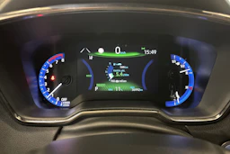 valkoinen Toyota Corolla 2021 kuva 11.