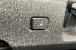 sininen Toyota Corolla 2021 kuva 12.