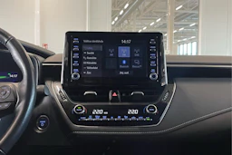 sininen Toyota Corolla 2021 kuva 18.