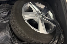 hopea Toyota Corolla 2021 kuva 8.