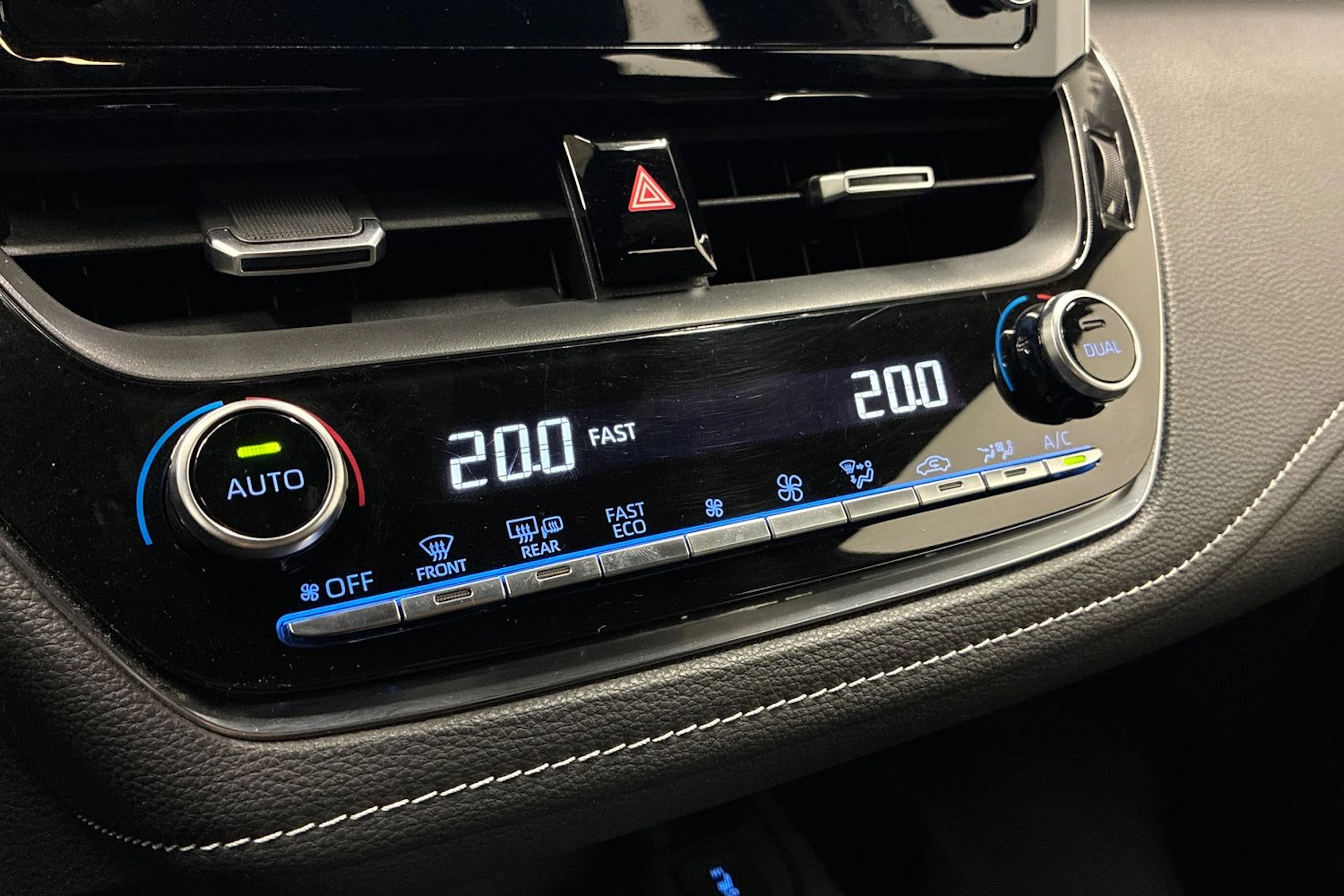hopea Toyota Corolla 2021 kuva 20.