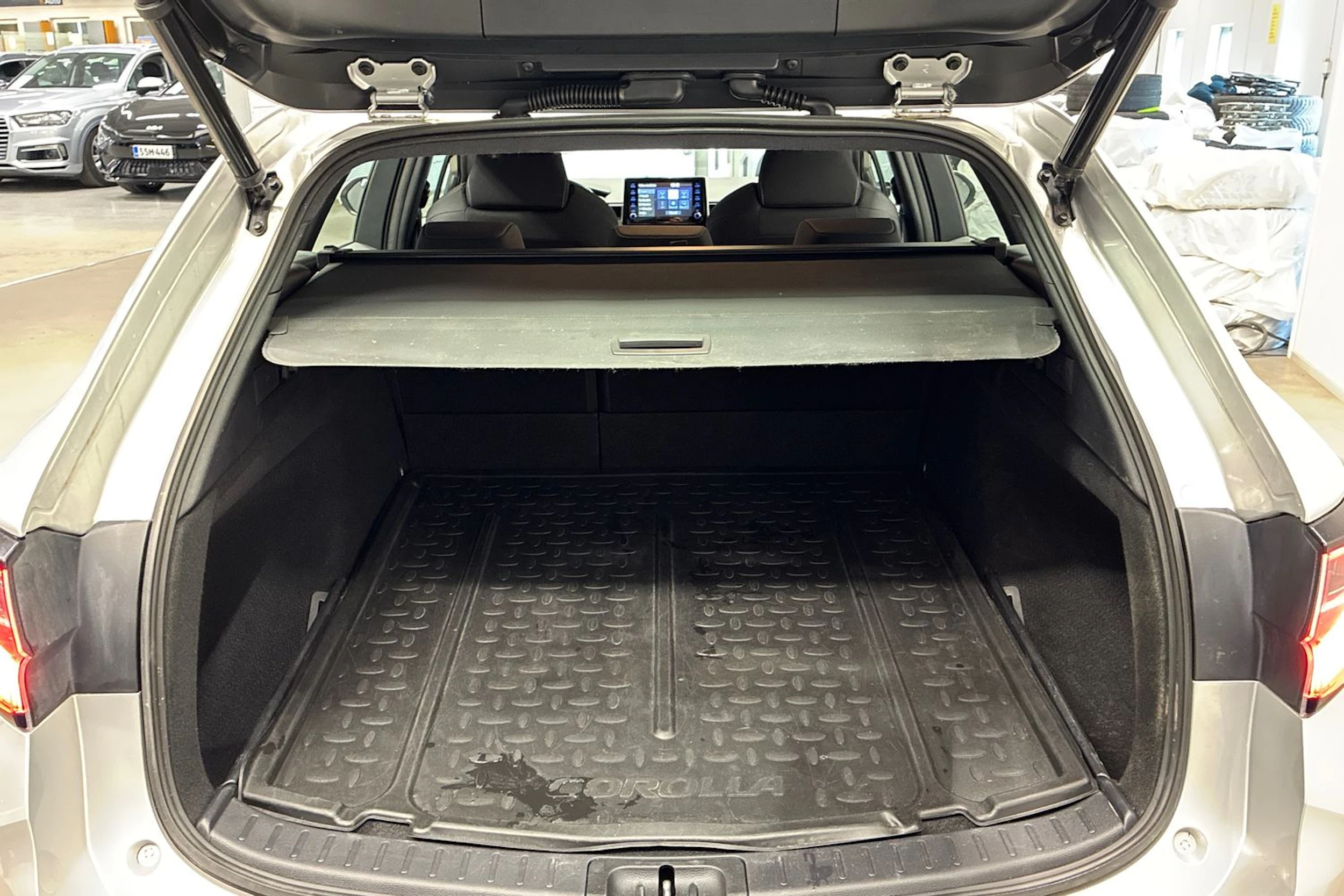 hopea Toyota Corolla 2021 kuva 24.