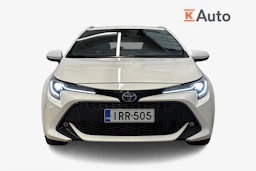 valkoinen Toyota Corolla 2021 kuva 5.