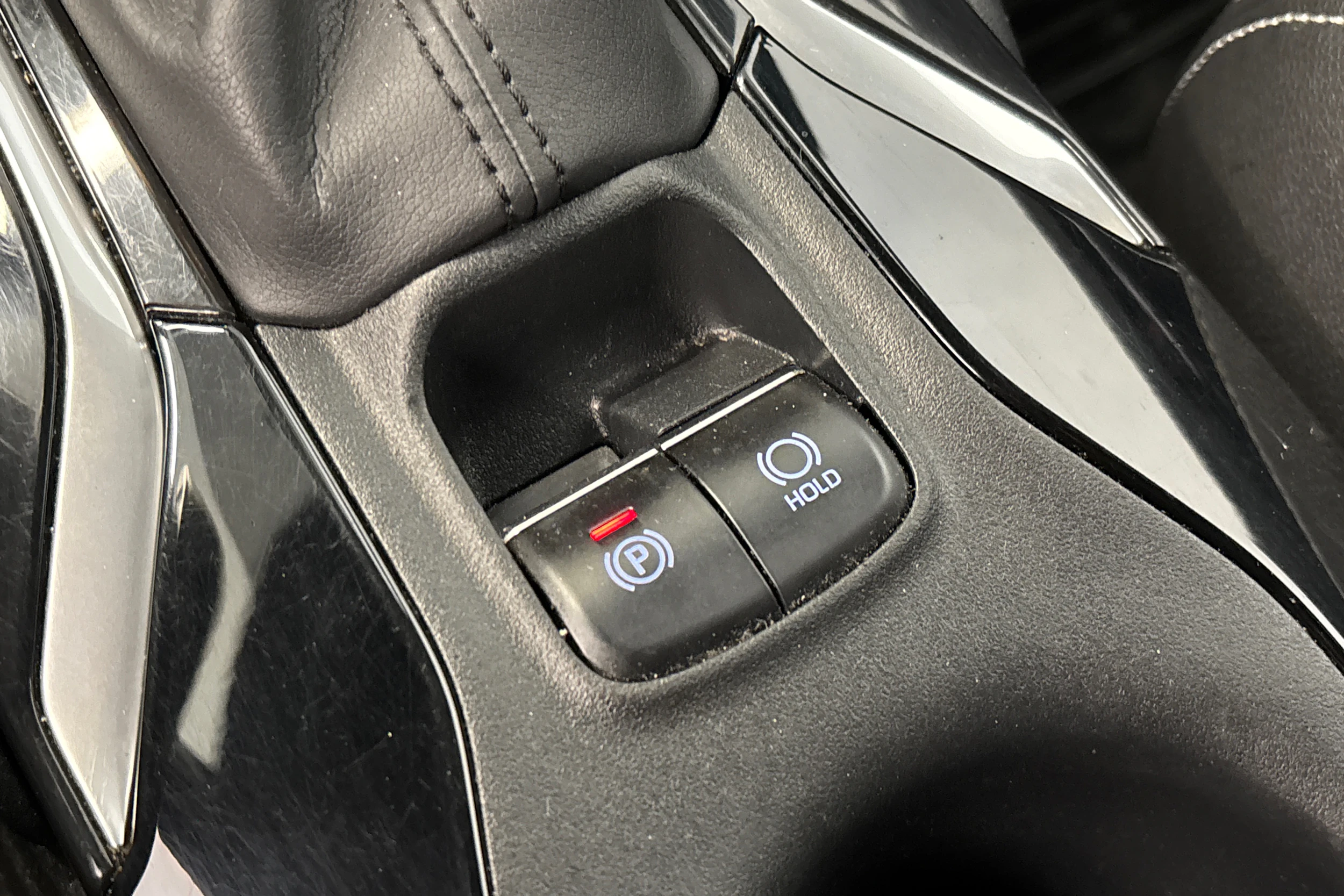 valkoinen Toyota Corolla 2021 kuva 25.