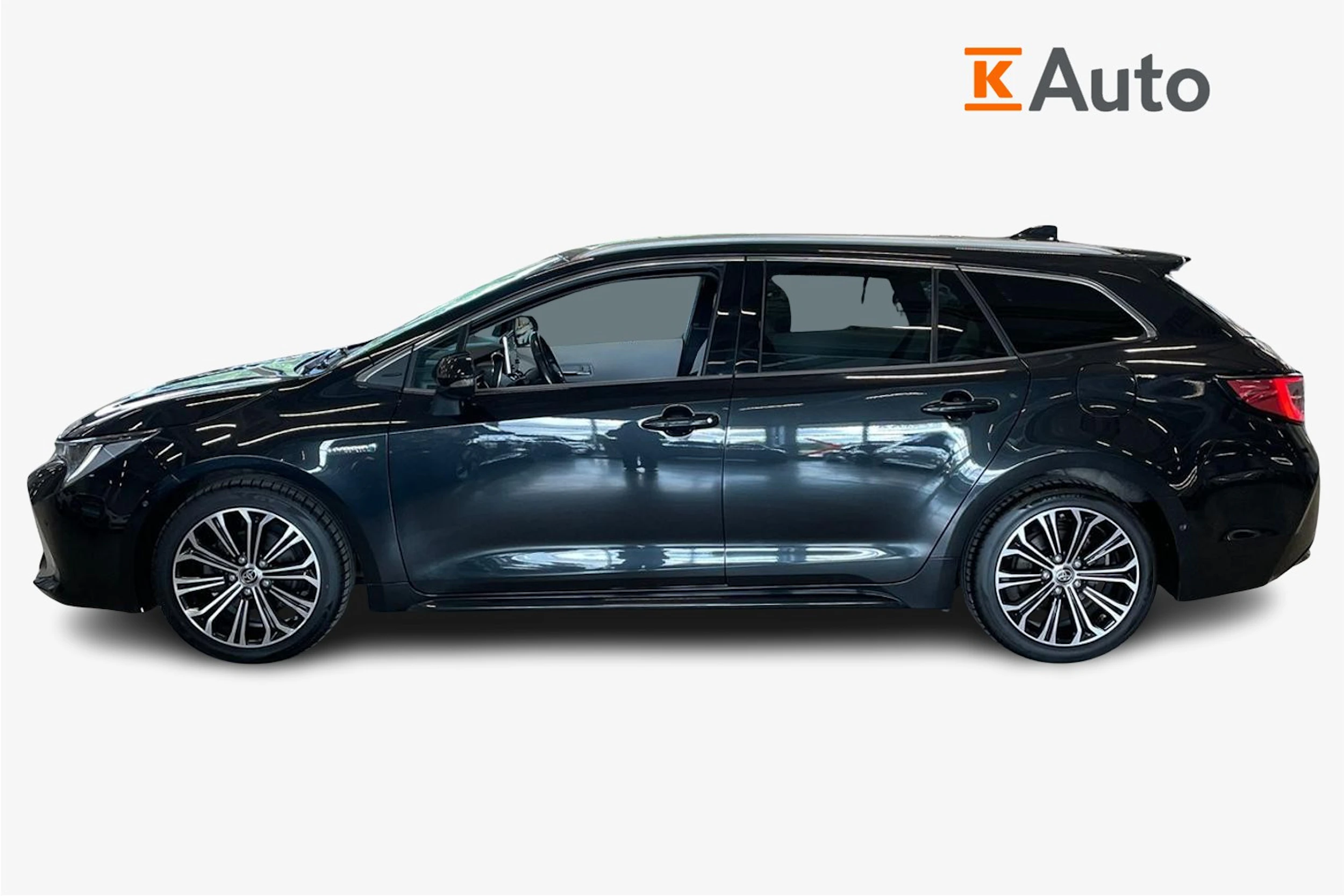 musta Toyota Corolla 2021 kuva 5.
