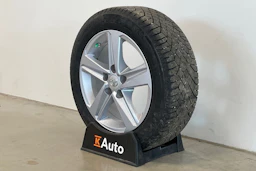 musta Toyota Corolla 2021 kuva 10.
