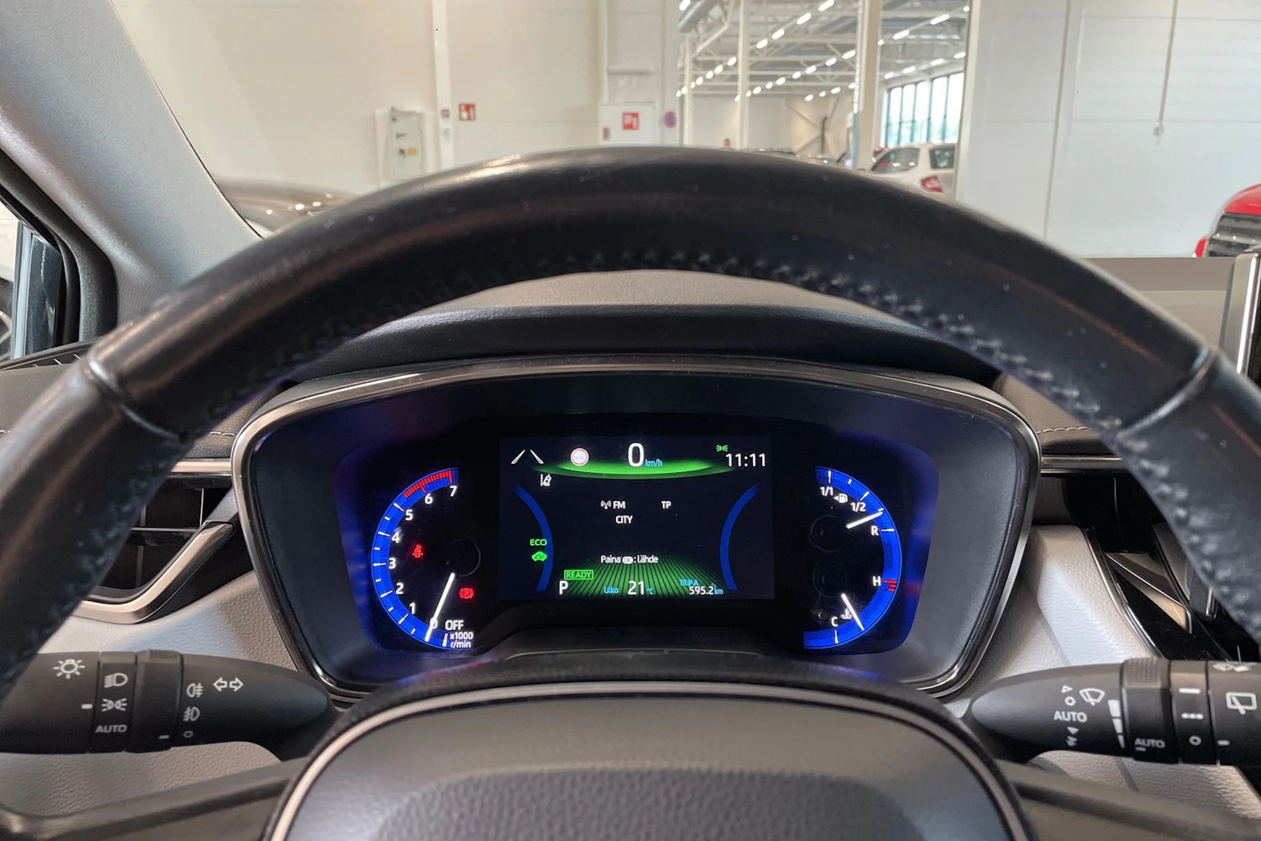 musta Toyota Corolla 2021 kuva 14.