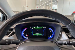 musta Toyota Corolla 2021 kuva 14.