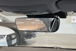 musta Toyota Corolla 2021 kuva 18.