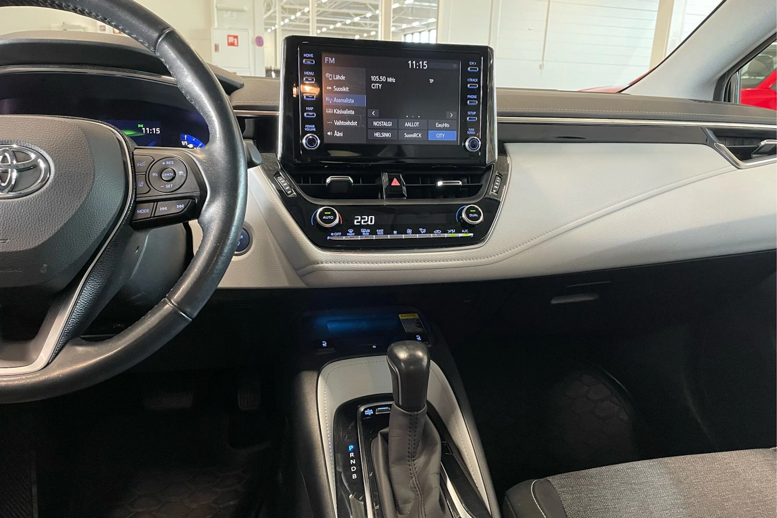 musta Toyota Corolla 2021 kuva 19.