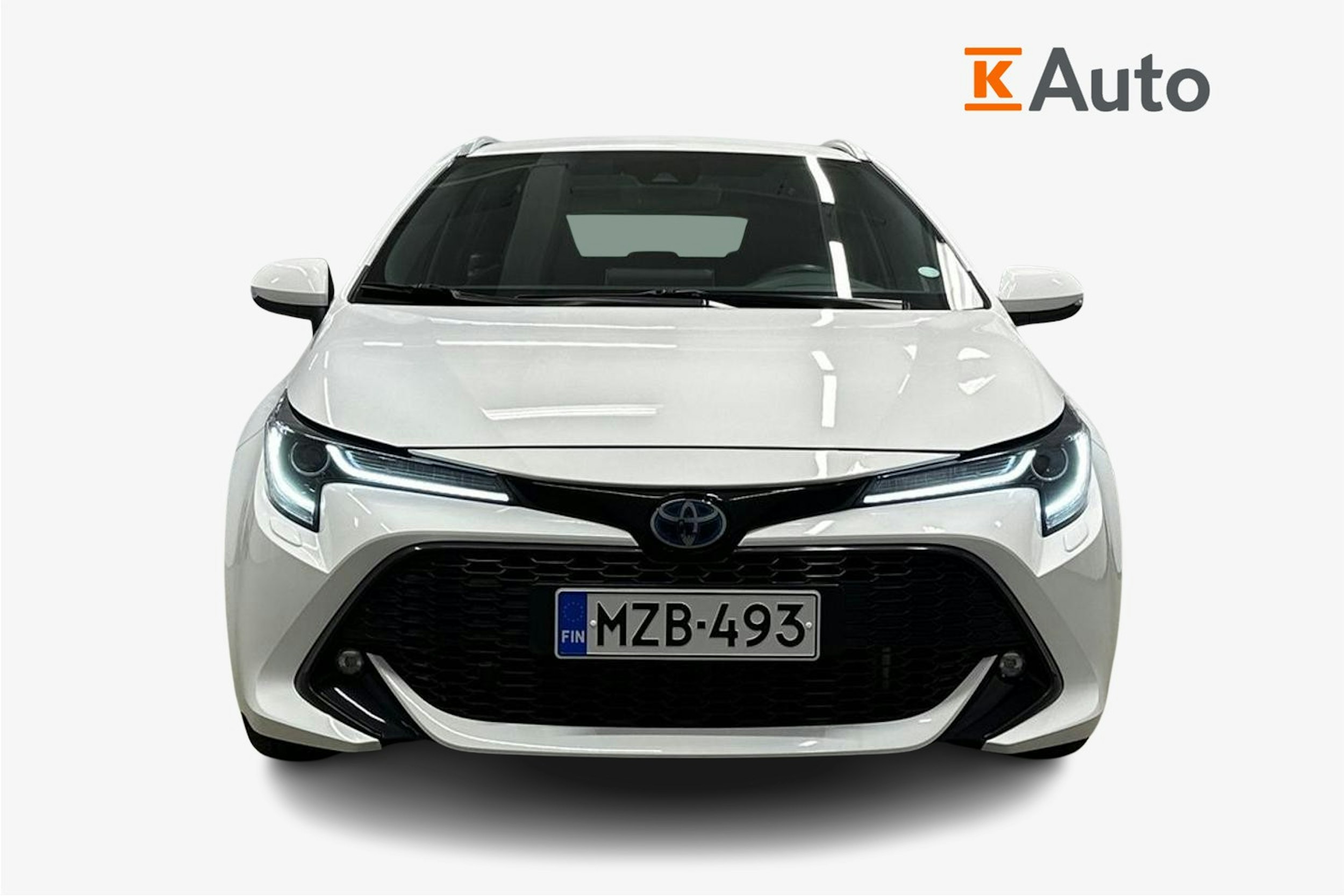 valkoinen Toyota Corolla 2021 kuva 5.