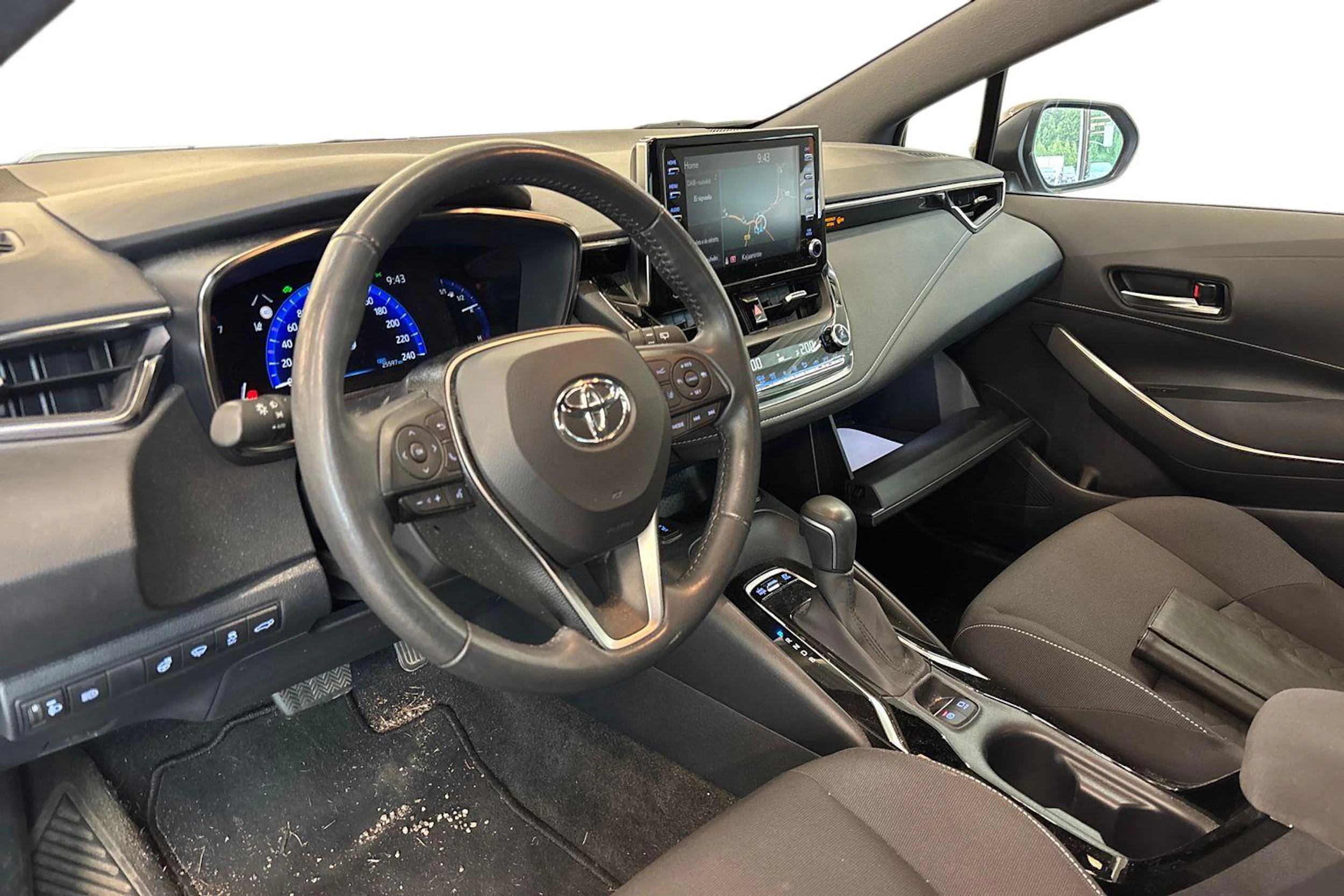 Ruskea (beige) Toyota Corolla 2021 kuva 3.