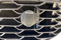 Valkoinen Toyota Corolla 2021 kuva 22.