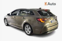 Ruskea (beige) Toyota Corolla 2021 kuva 2.