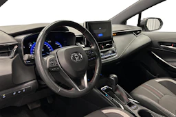 hopea Toyota Corolla 2022 kuva 8.
