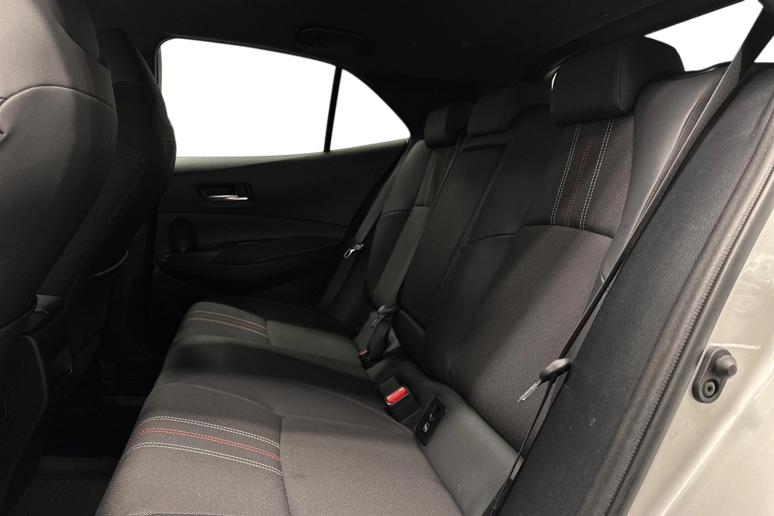 hopea Toyota Corolla 2022 kuva 11.