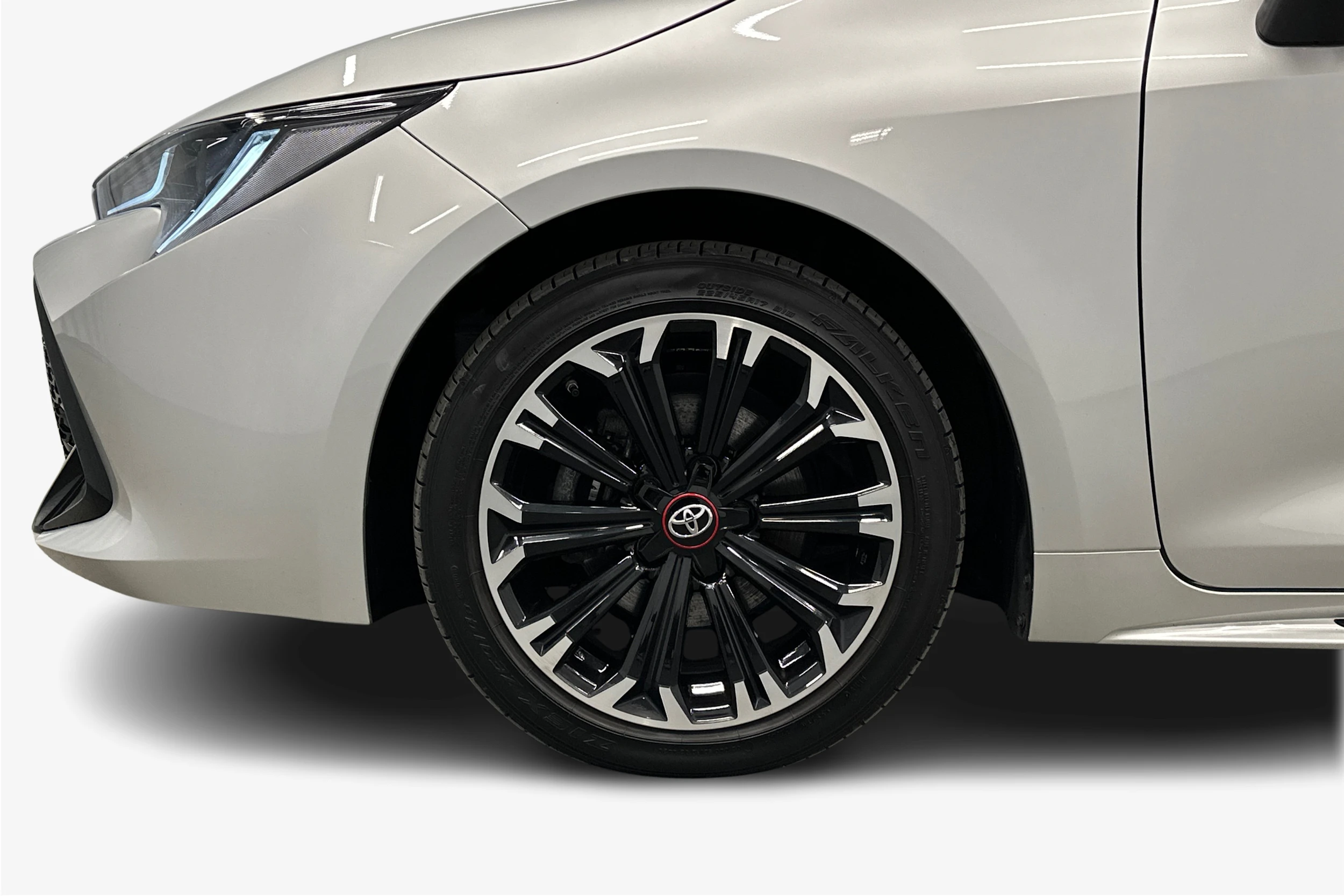 hopea Toyota Corolla 2022 kuva 12.