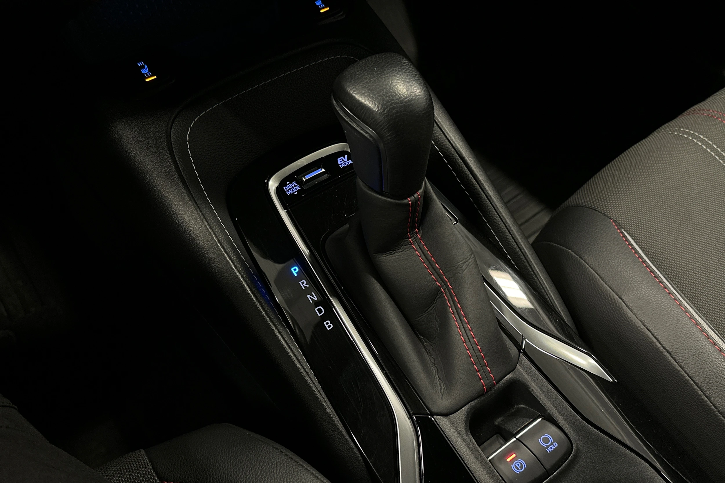 hopea Toyota Corolla 2022 kuva 27.