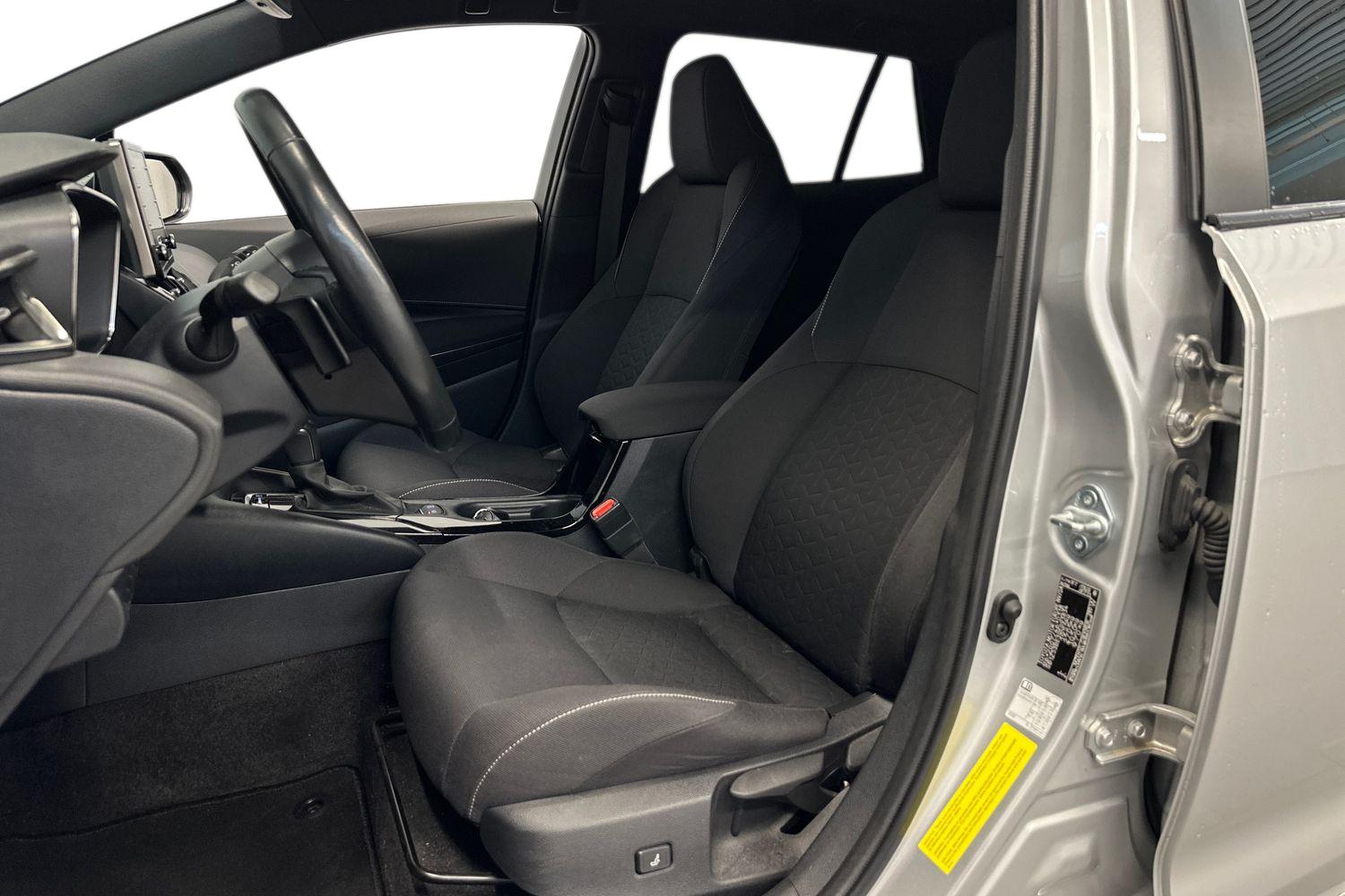Toyota Corolla 2022, bild 7/28