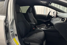 hopea Toyota Corolla 2022 kuva 11.
