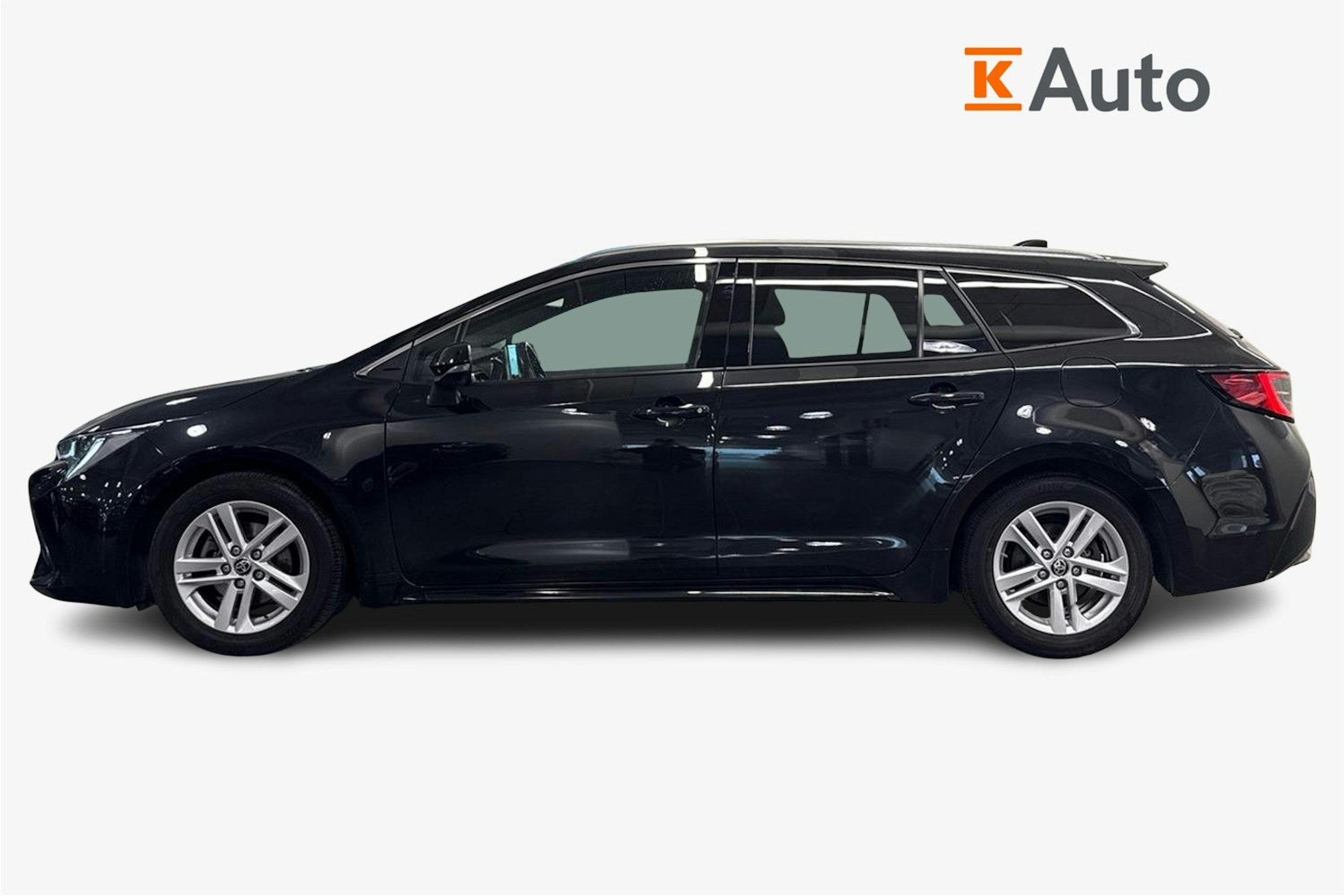 musta Toyota Corolla 2022 kuva 6.