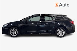musta Toyota Corolla 2022 kuva 6.