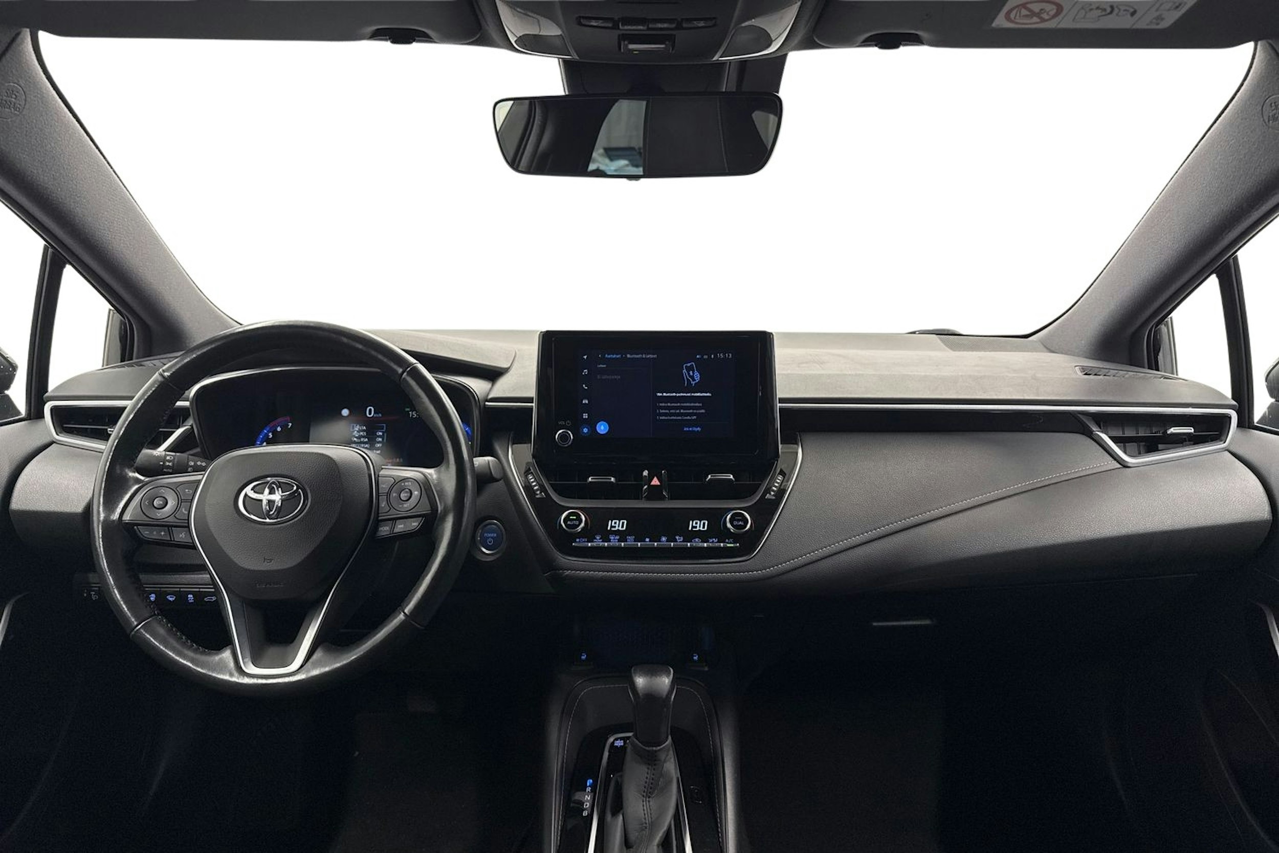 musta Toyota Corolla 2022 kuva 8.