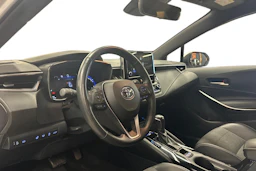 valkoinen Toyota Corolla 2022 kuva 3.