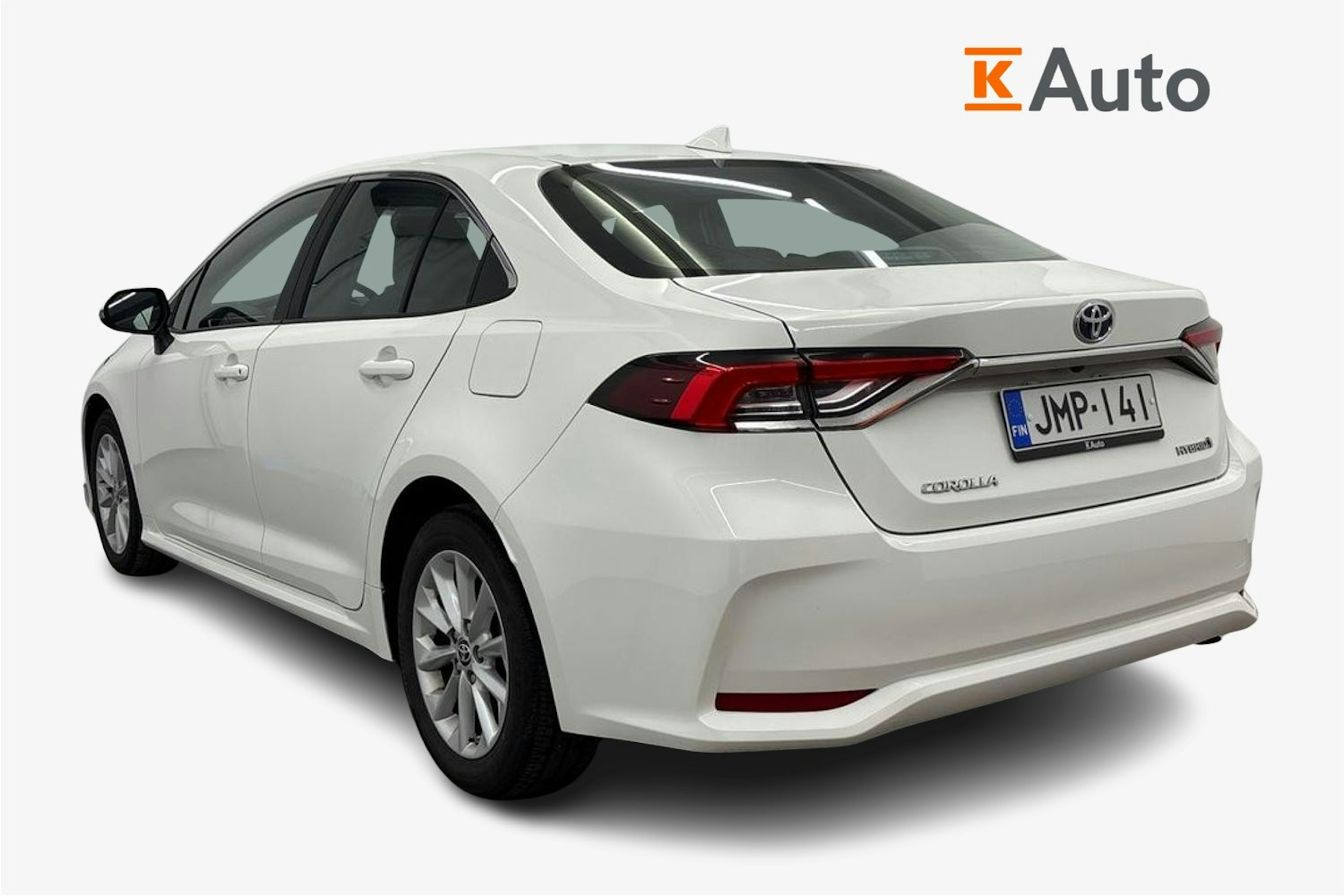 valkoinen Toyota Corolla 2022 kuva 2.