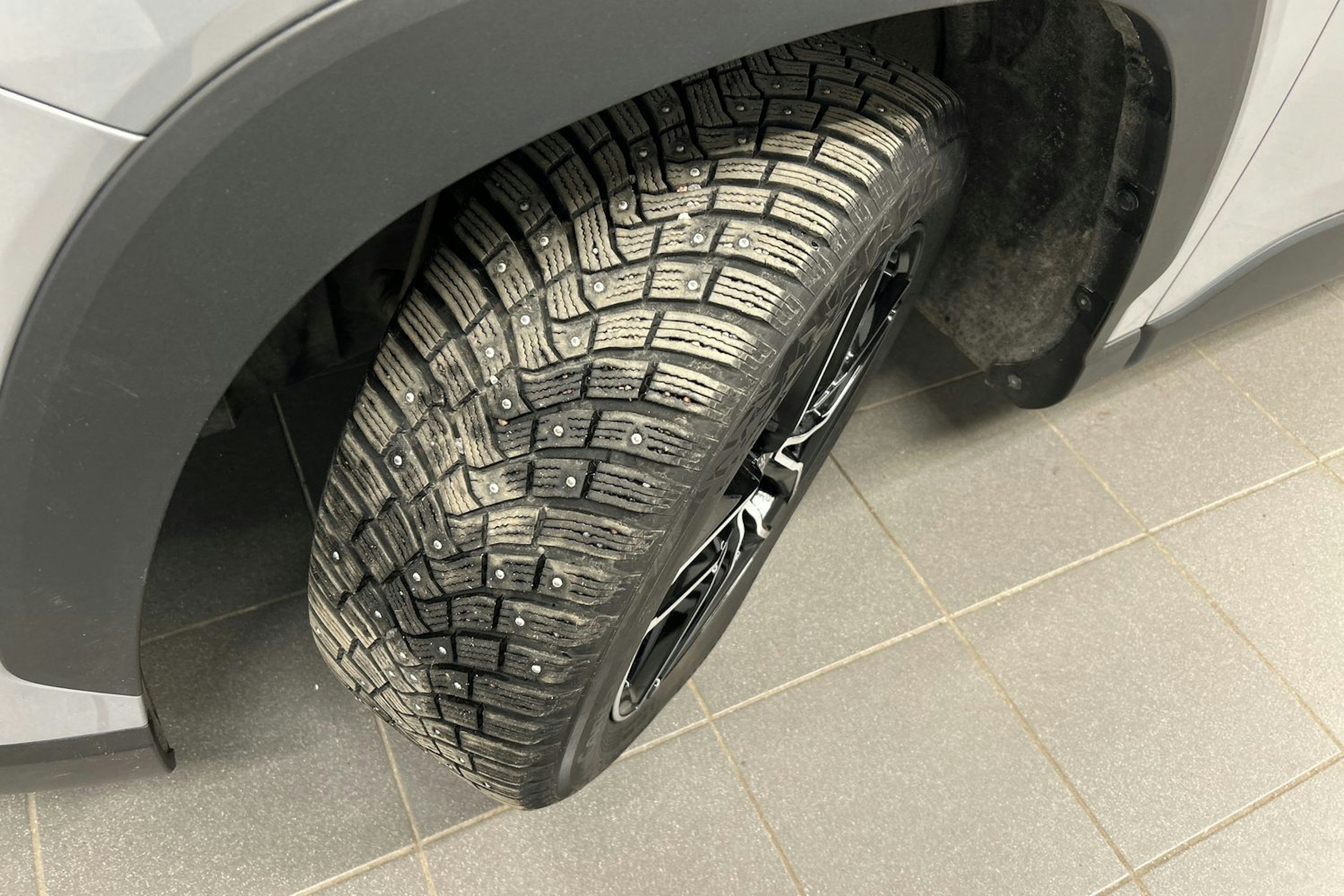 hopea Toyota Corolla Cross 2022 kuva 13.