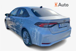Harmaa Toyota Corolla 2022 kuva 2.