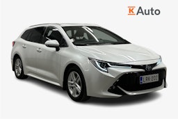 valkoinen Toyota Corolla 2022 kuva 1.