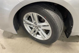 hopea Toyota Corolla 2022 kuva 13.