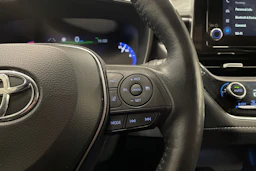hopea Toyota Corolla 2022 kuva 24.