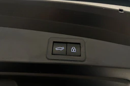 sininen Toyota Corolla 2022 kuva 14.