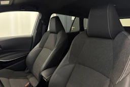 sininen Toyota Corolla 2022 kuva 28.