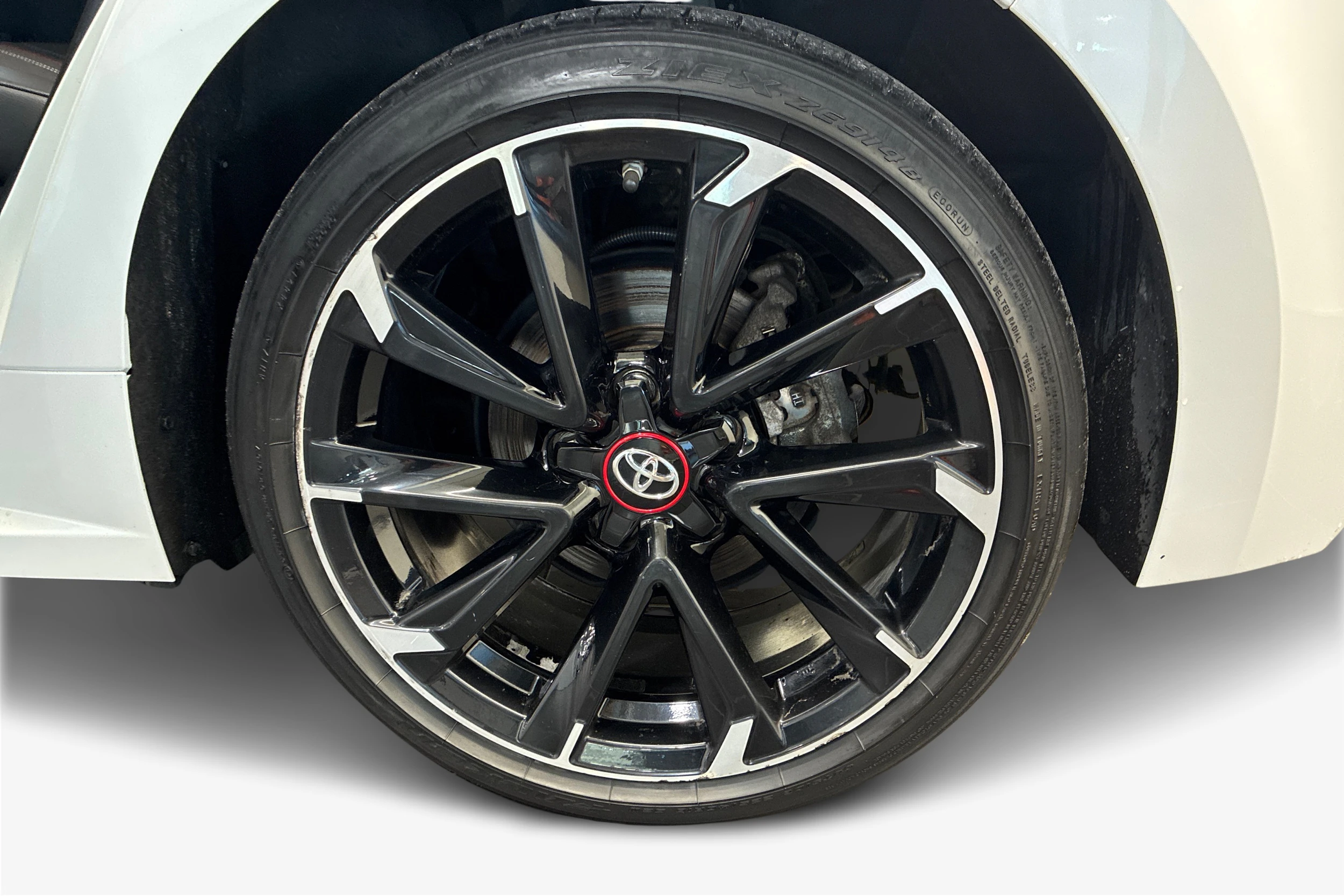 valkoinen Toyota Corolla 2022 kuva 9.