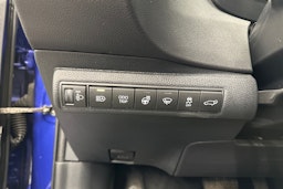 sininen Toyota Corolla 2023 kuva 14.