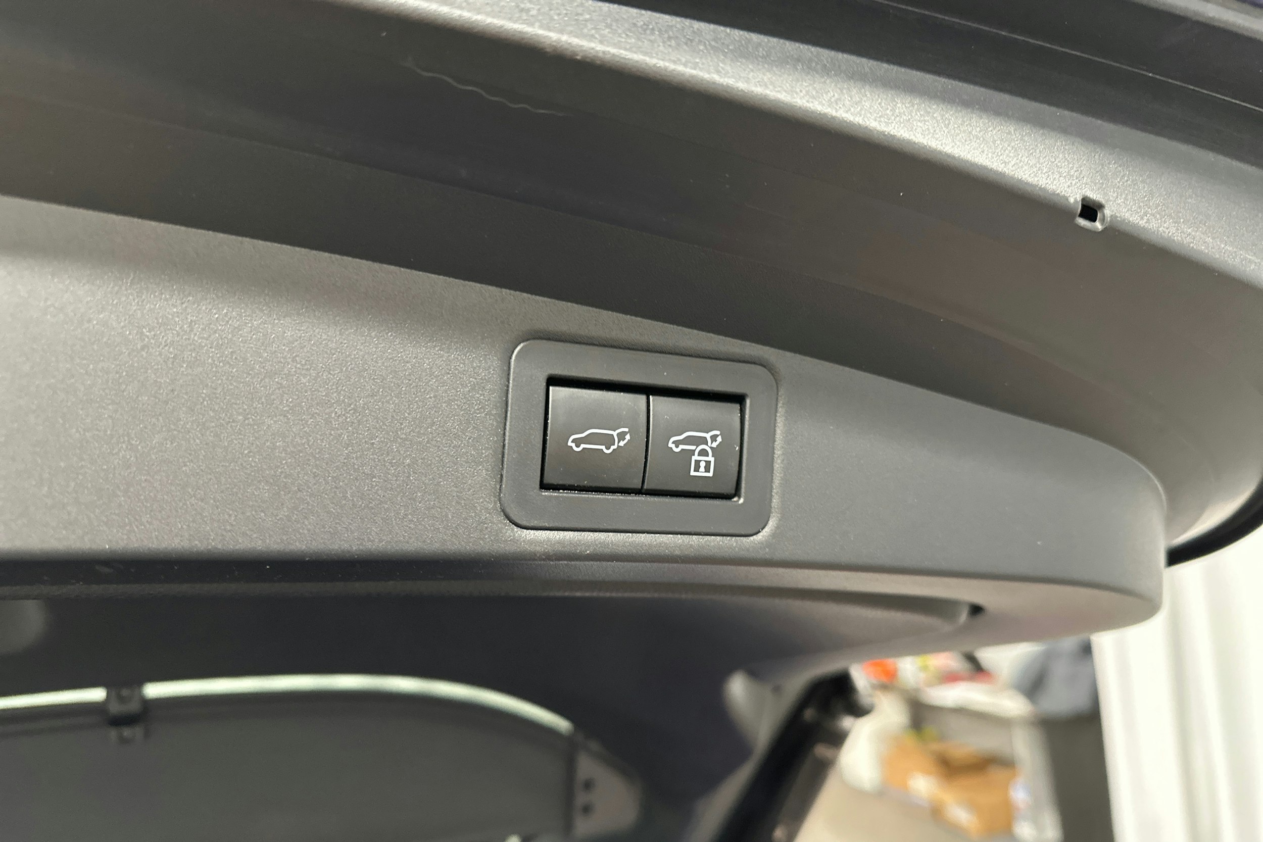 sininen Toyota Corolla 2023 kuva 27.