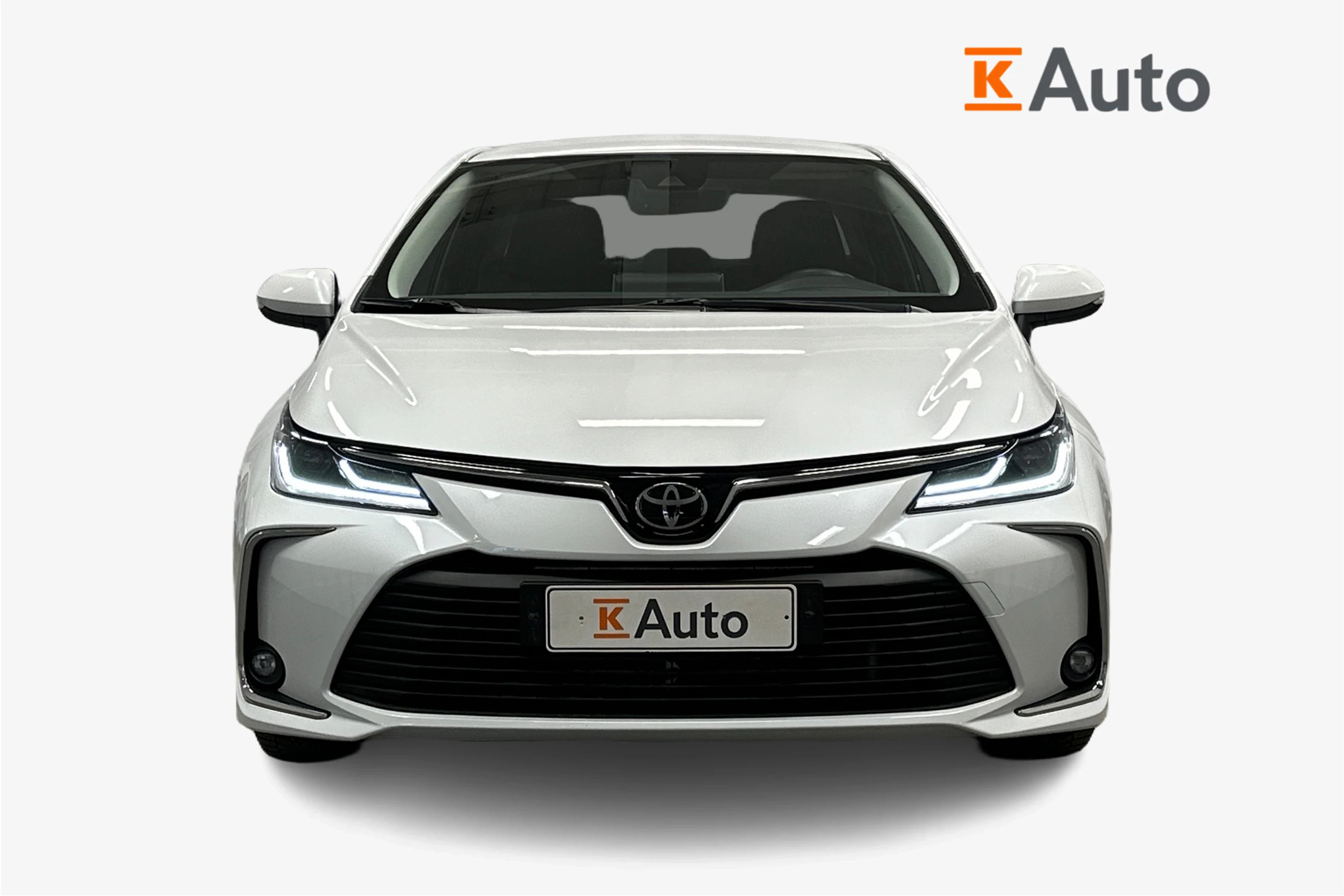 valkoinen Toyota Corolla 2023 kuva 5.