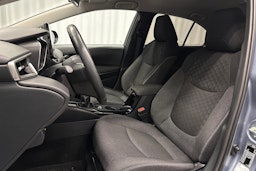 sininen Toyota Corolla 2023 kuva 15.