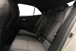 hopea Toyota Corolla 2023 kuva 11.