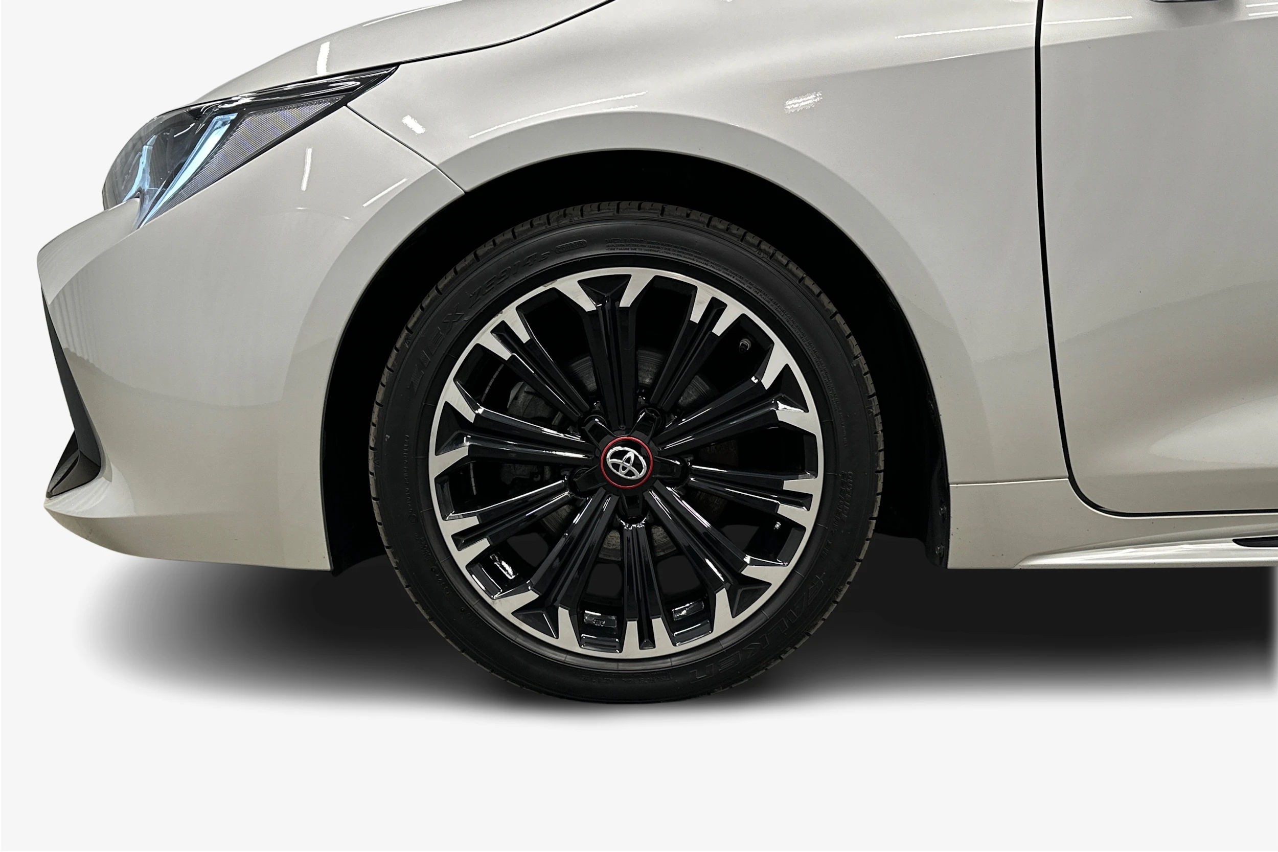 hopea Toyota Corolla 2023 kuva 12.