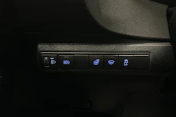 hopea Toyota Corolla 2023 kuva 21.